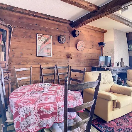 Belette 4 Apartment *
